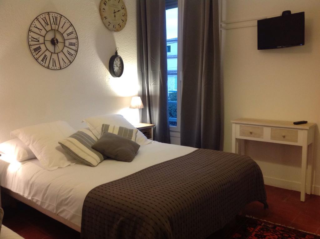 Lou Paradou Hotel Cagnes-sur-Mer Quarto foto