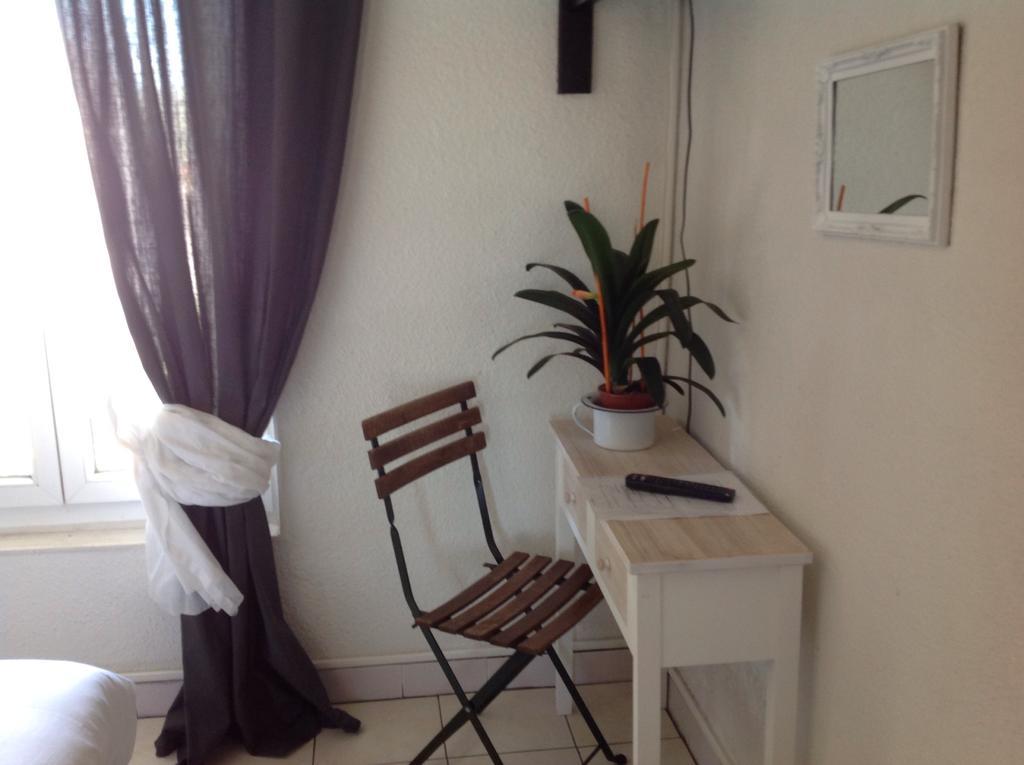 Lou Paradou Hotel Cagnes-sur-Mer Quarto foto